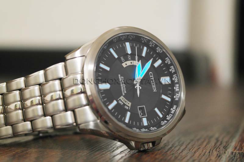 Đồng hồ Citizen CB0011-51L nhật bản
